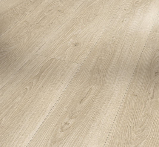 Oak Studioline Sanded - Basic 600 4V 8mm AC4/Class 32 Chateau Plank XXL